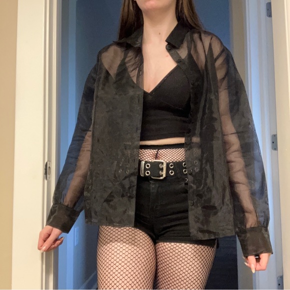 NEW BEAUTIFUL RARE GOTH BLACK MESH BUTTON UP TOP - Picture 16 of 16